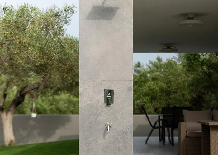 Villa Garden House