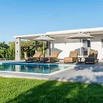 Garden House Пефкохори